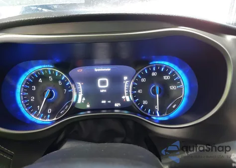 2024 Chrysler Pacifica Touring L z USA, uszkodzony, nr VIN 2C4RC1BG6RR100900